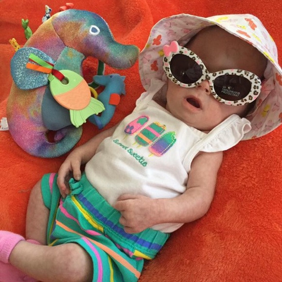 Hello! - Picture 1 of 8